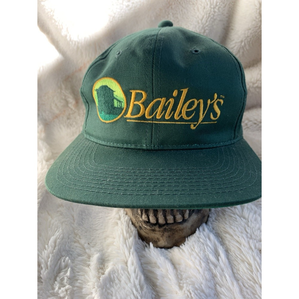 Vintage Baileys Embroidered 90s Trucker Green SnapBack Retro  YoungAn‎  Unique